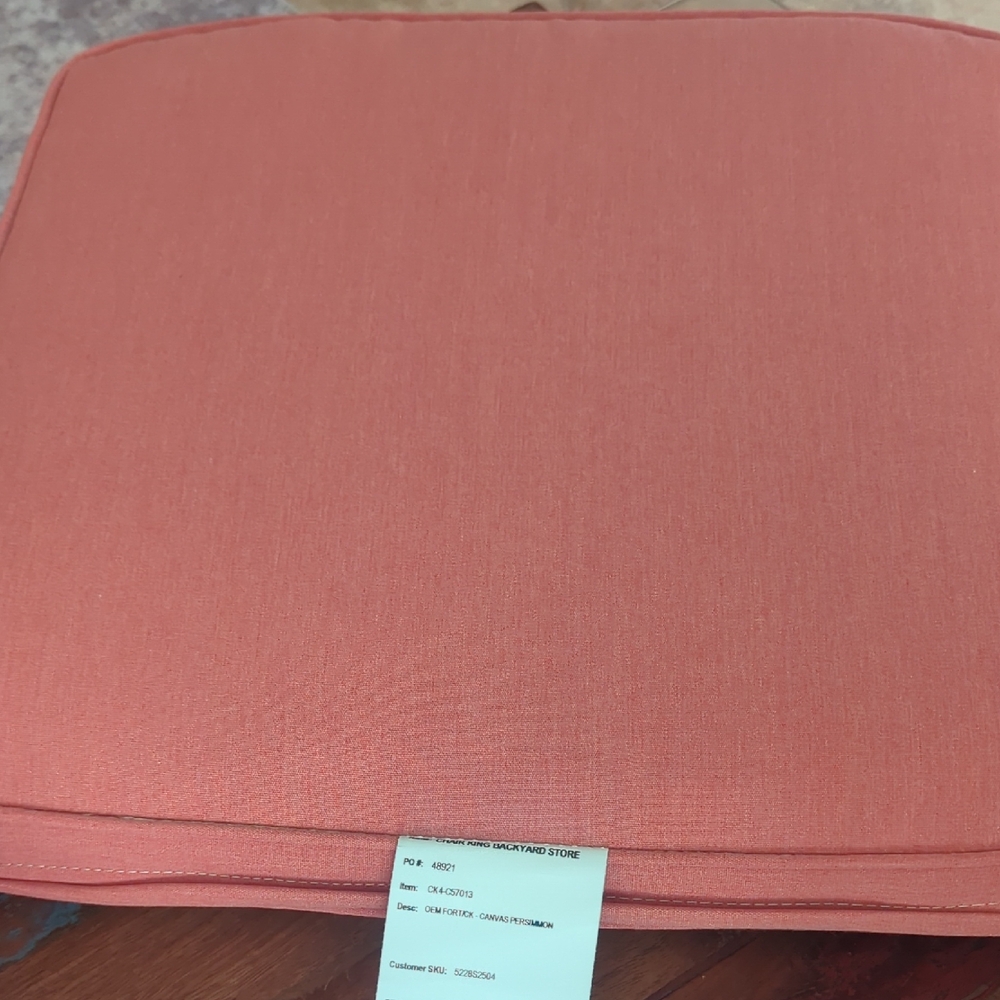 Sunbrella Pomegranate Patio Chair Cushion NWT